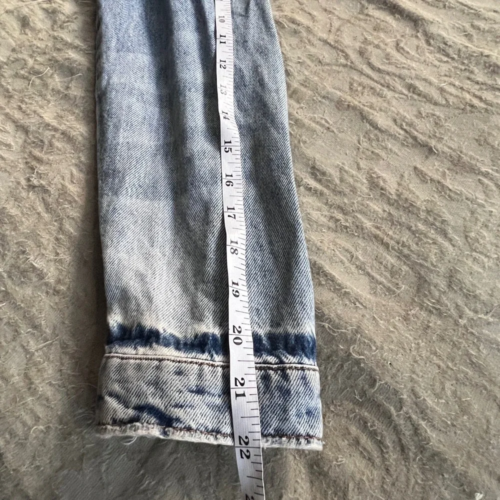 Zara Lightwash Distressed Denim Button Down Jacket Size 12 Streetwear Grunge
